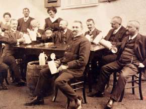 28_Bachus u Turmů.jpg